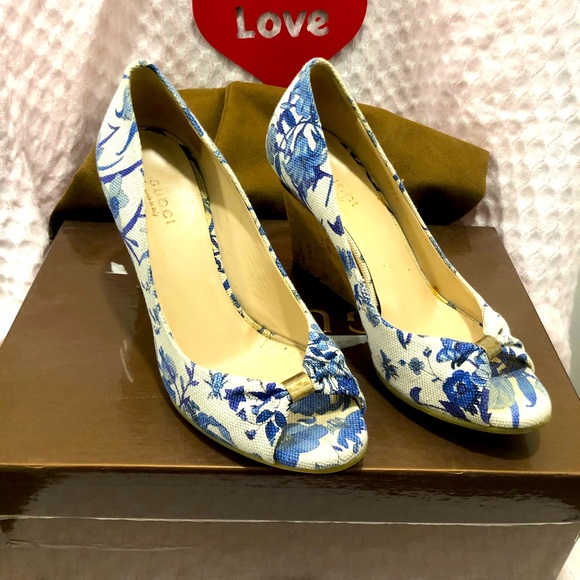 Gucci Floral canvas wedge size 35 - Picture 1 of 11